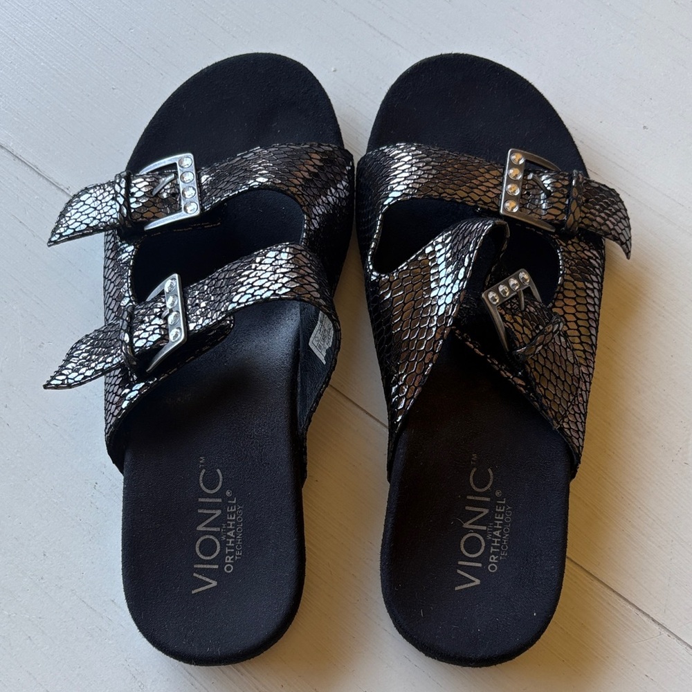 Vionic Metallic Black Women's Sandals